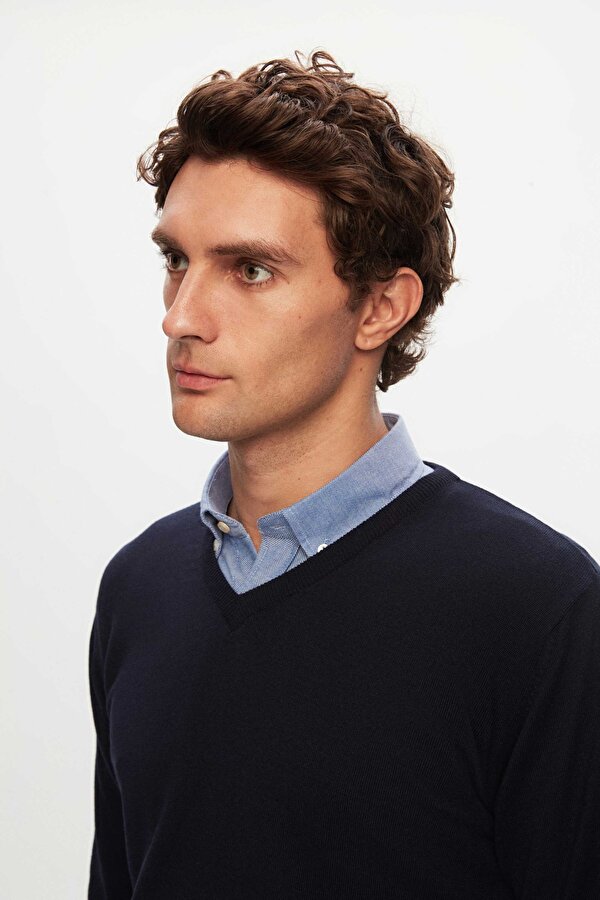 Ds Damat Slim Fit Lacivert Pamuk Karışımlı 2 Li V Yaka Triko Ve Gömlek