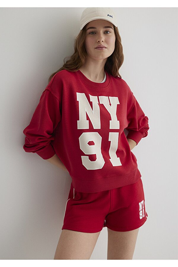 Kapüşonsuz Kırmızı Sweatshirt