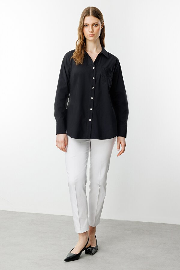 Polo Yaka Gül Nakışlı Cepli Kadın Gömlek 25Y.EKL.BLZ.03504.1