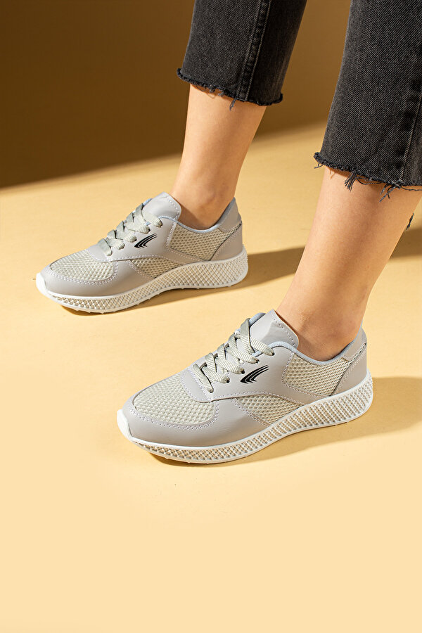 Fileli Rahat Taban Bağcıklı Comfort Kadın Sneaker 001-1313-25
