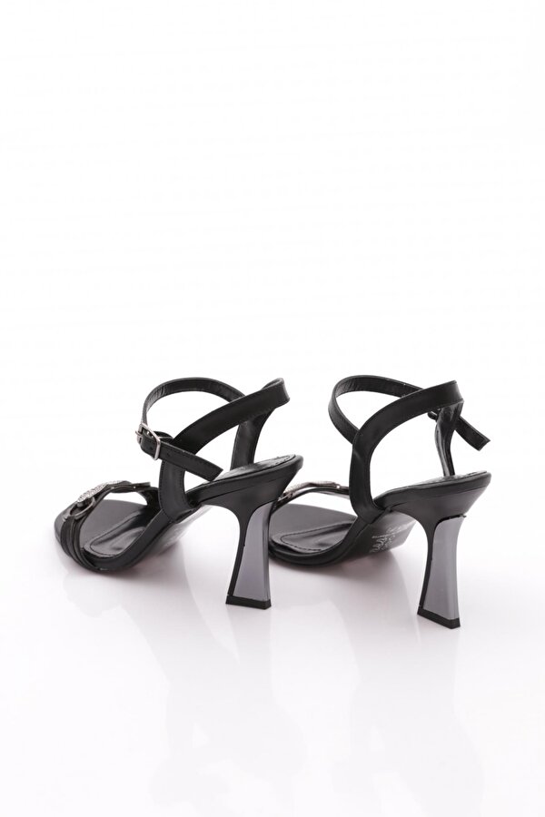 6006 Kadin Topuklu Ayakkabi