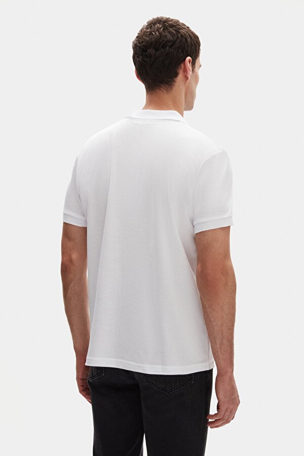 Slim Fit Beyaz Pike Dokulu Yarım Fermuarlı Polo Yaka Yazlık T-Shirt