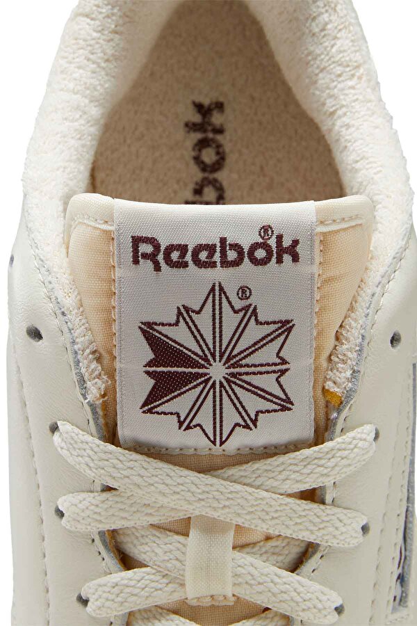 Shoes Reebok Club C 85 Vintage Бежевый