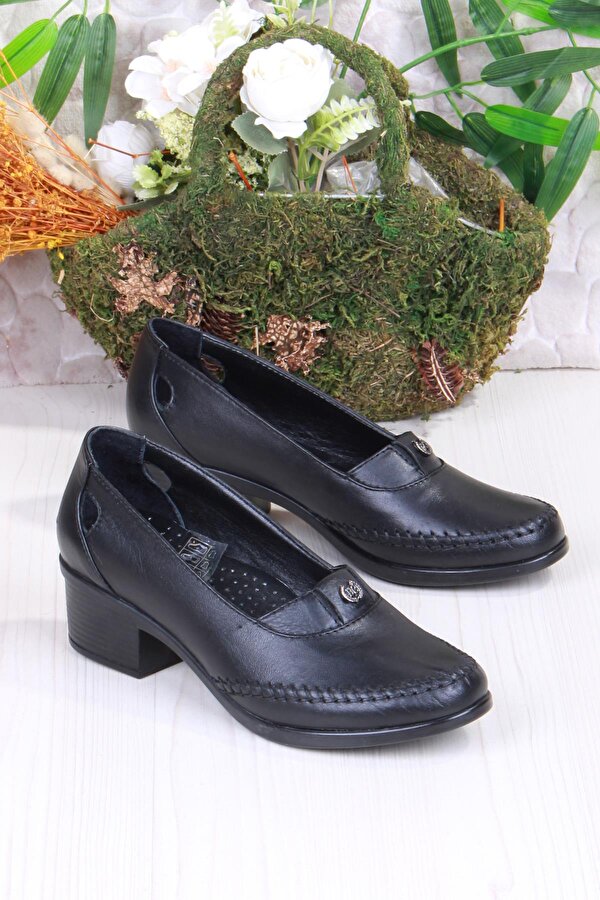 295 Rahat İç Ve Dış Hakiki Deri Kadın Ayakkabı