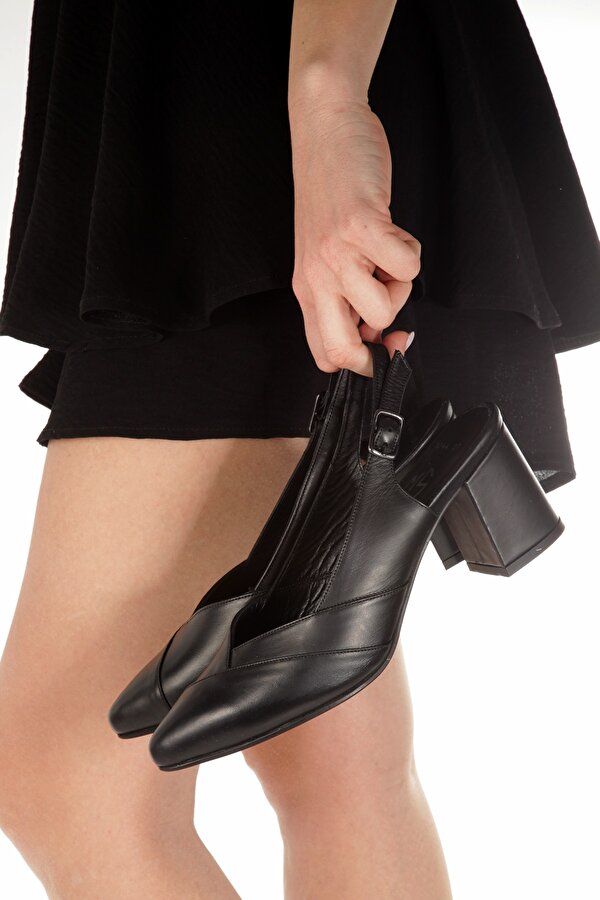 City Siyah Hakiki Deri Stiletto Arkası Açık Kalın Topuklu Ayakkabı