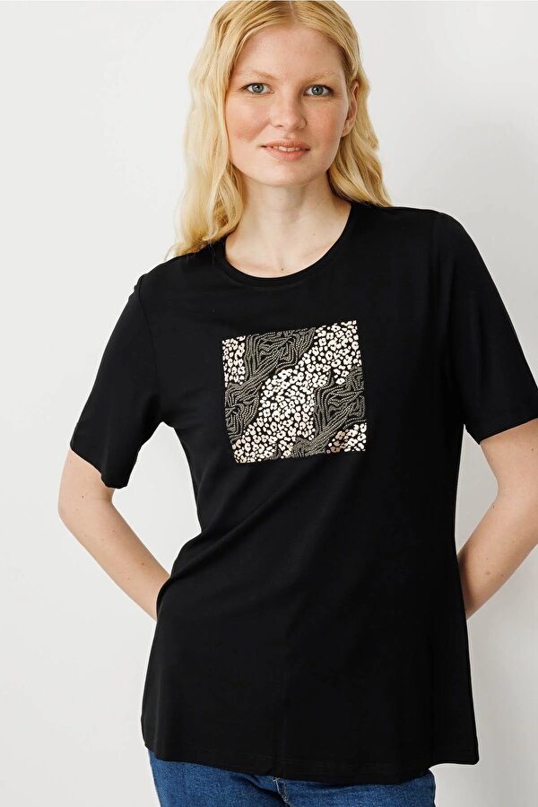 Kadın Sıfır Yaka Önü Taş Baskılı Penye T-Shirt 25834 Siyah
