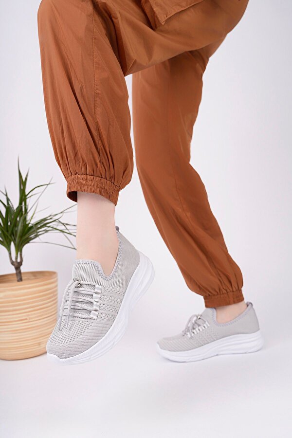 2411 BAĞLI HAFİF TABAN ANATOMİK TRİKO SNEAKER AYAKKABI