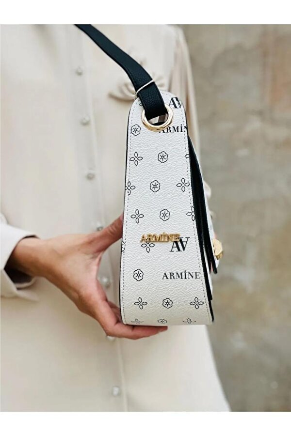 139 Baskılı Omuz Askılı Bayan Çanta