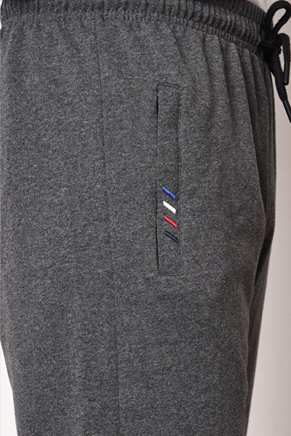 Erkek Gri Fermuar Cep Nakış Detaylı Düz Paça Rahat Kesim Eşofman Altı