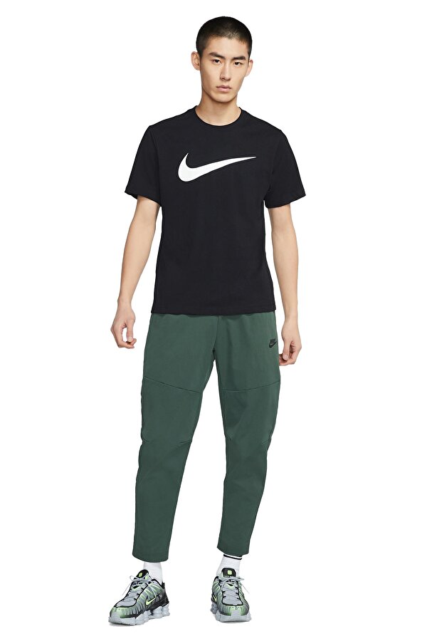 Nike Nike Sportswear Swoosh Черный Мужчина Футболка