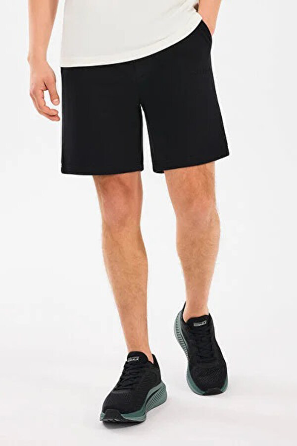 M Essential Sweat Short Siyah Erkek Şort