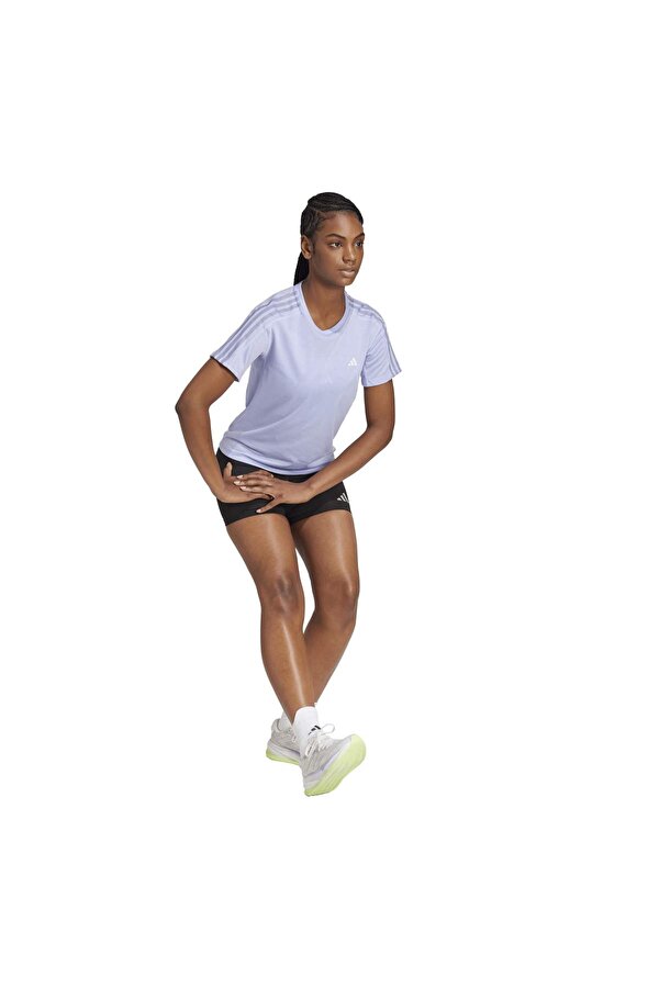 Own The Run 3-Stripes Kadın Mor Yuvarlak Yaka Tişört