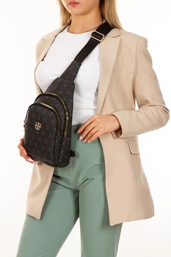 Kadın Siyah Deri Monogram Desenli Çapraz Bel Göğüs Ve Omuz Çantası new218