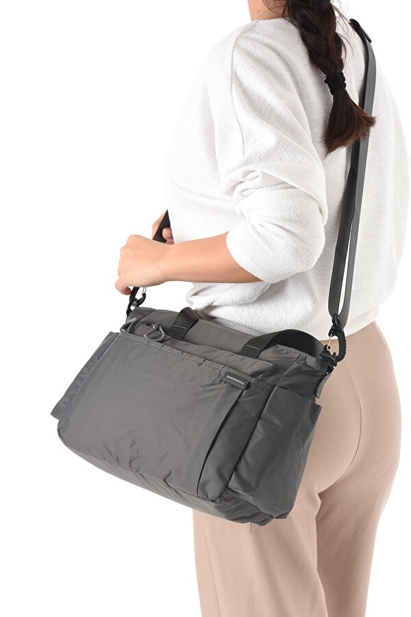 Sn-6007 Kadın Suya Dayanıklı Paraşüt Kumaş  El Omuz Çantası Kol Çantası Çapraz Çantası K.GRİ