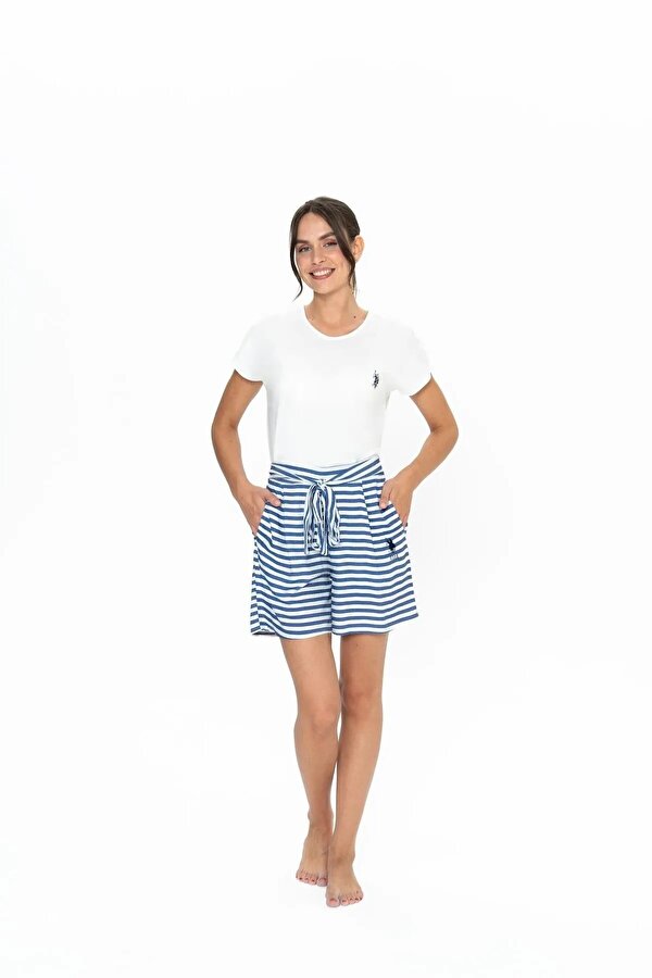 Kadın Yuvarlak Yaka Alt Üst Bağcıklı Çizgili Pijama Şort Takım