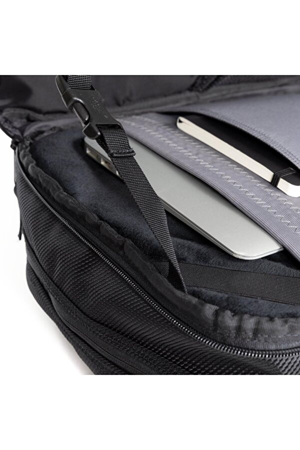 CNNCT Office Laptop Sırt Çantası Coat Siyah EK0A5BFY80W