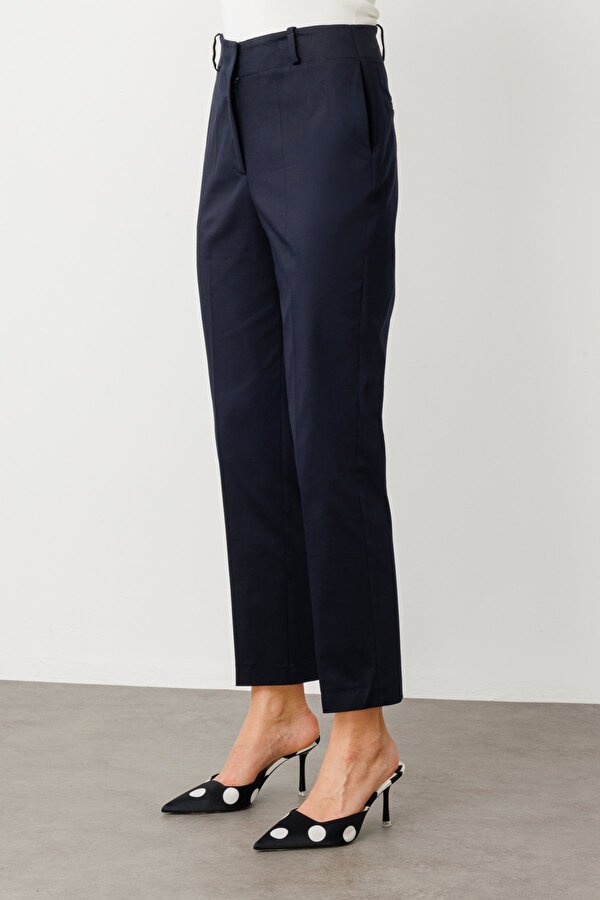 Kadın Yüksek Bel Detaylı Pamuklu Pantolon 2060 Lacivert