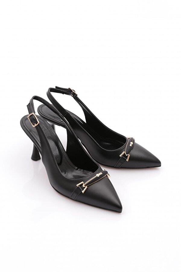 25635 Kadin Tokali Topuklu Ayakkabi