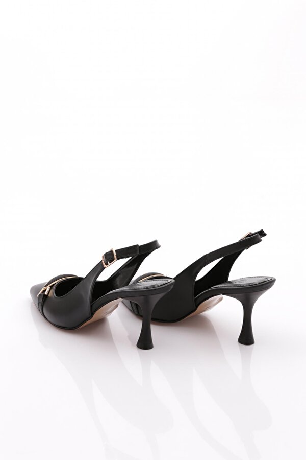 25635 Kadin Tokali Topuklu Ayakkabi