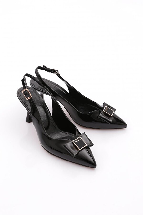 25643 Kadin Tokali Topuklu Ayakkabi