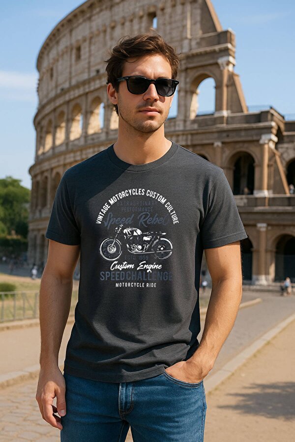 Erkek %100 Pamuk Bisiklet Yaka Motor Baskılı T-shirt