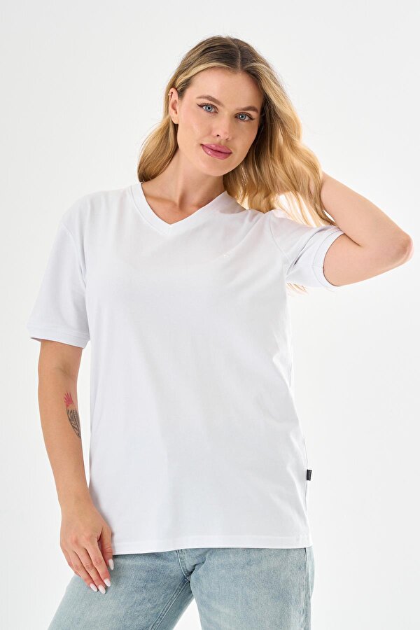 V Yaka Basic T-shirt