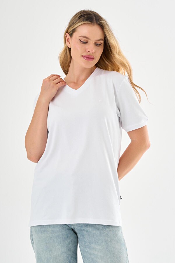 V Yaka Basic T-shirt