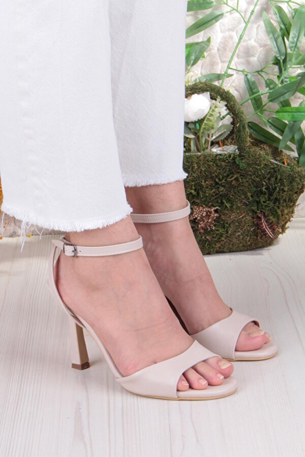 1648 Arena Cilt Şık Zarif Tek Bant İnçe Topuklu Bilekten Bağlı Kadın Ayakkabı