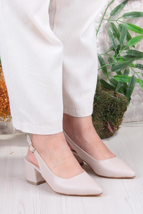 110-420 Fls Arkası Açık Kalın Topuk Klasik Kadın Ayakkabı