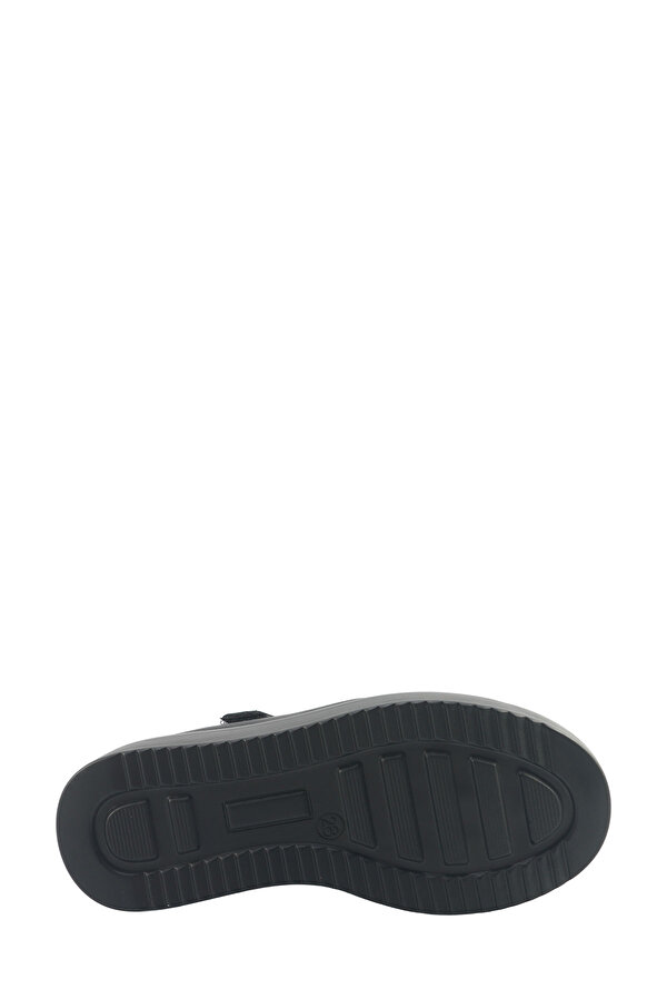 YALE-BTS-INT 5PR BLACK Girl 813