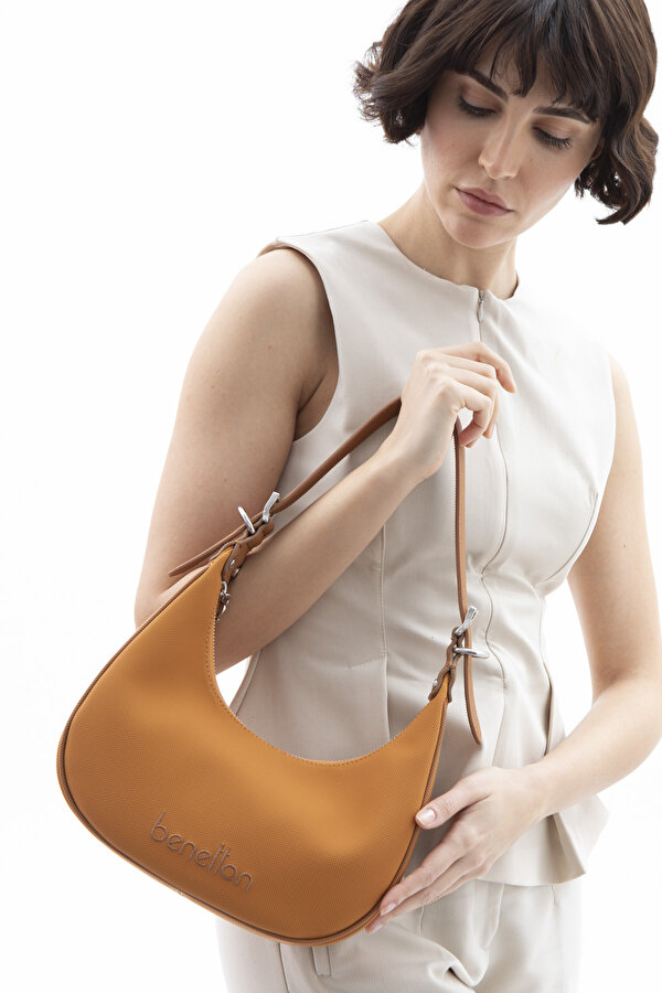 KADIN KOL ÇANTASI C.BNT_1592