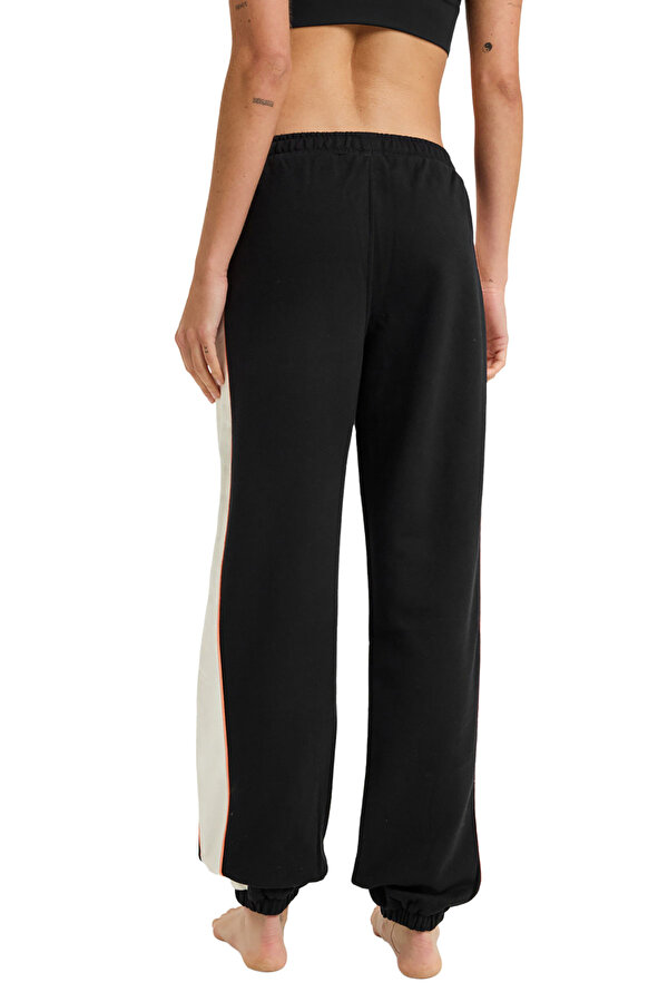  Roxy Essential Energy Jogger Черный