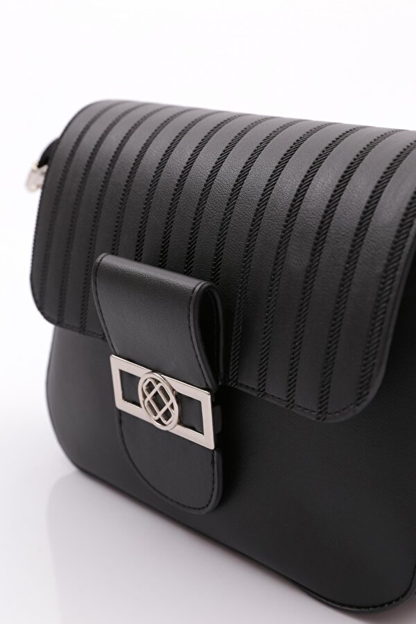 3009-2168 Bayan Zincirli Omuz Askili Çanta