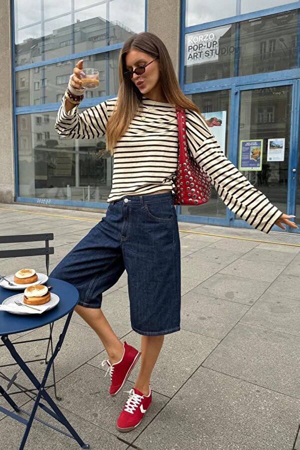 Lacivert Kadın Bermuda Şort Mg2539