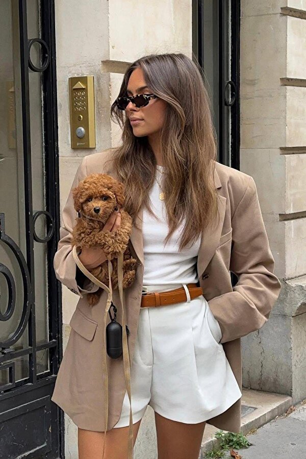 Beyaz Yüksek Bel Wed Leg Pileli Kadın Mini Şort Mg2537