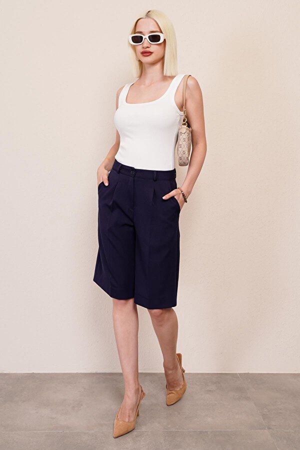 Lacivert Pileli Kadın Bermuda Şort Mg2483