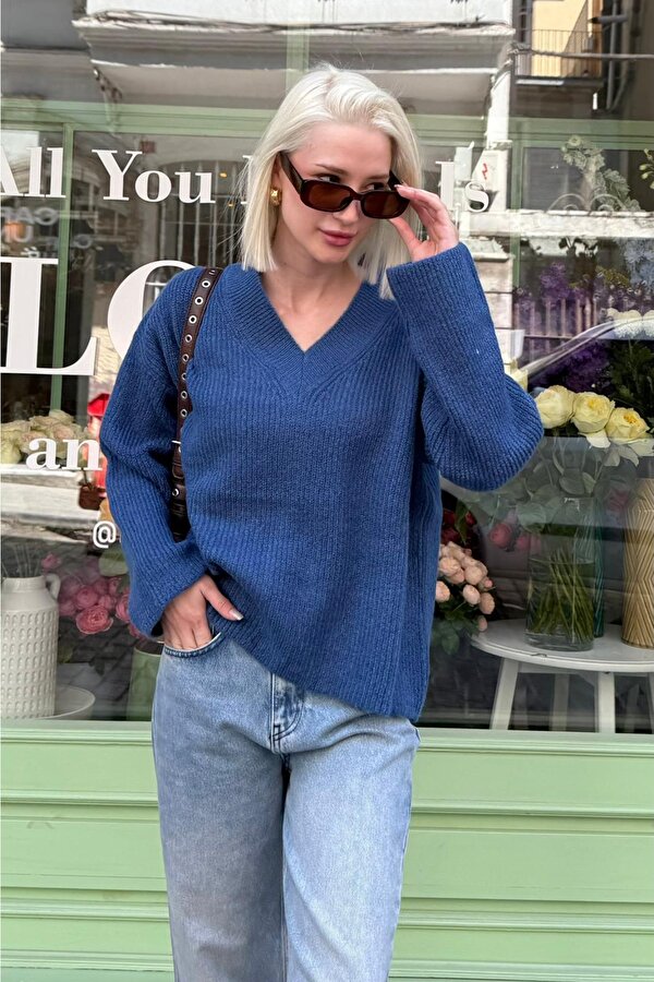 İndigo V Yaka Triko Kadın Kazak Mg2501