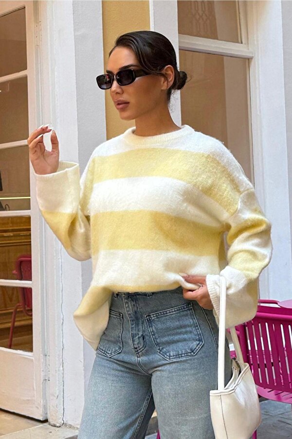 Sarı Bisiklet Yaka Çizgili Triko Kadın Kazak Mg2472