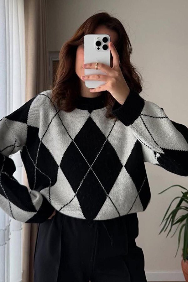 Beyaz Baklava Desen Kadın Triko Kazak MG2190