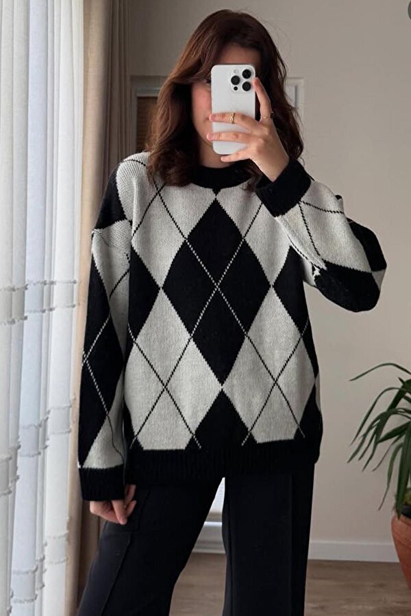 Beyaz Baklava Desen Kadın Triko Kazak MG2190