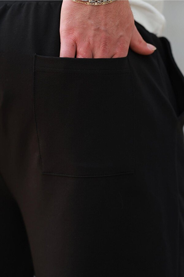 Siyah Rahat Kesim Paçası Lastikli  Erkek Eşofman Altı E6573