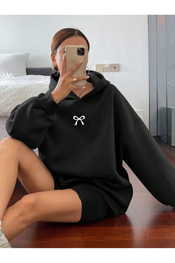 Unisex Minik Kurdele Baskılı Oversize Sweatshirt