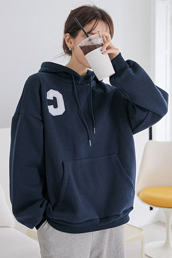 Unisex C Baskılı Sweatshirt - 3 Al 1 Öde