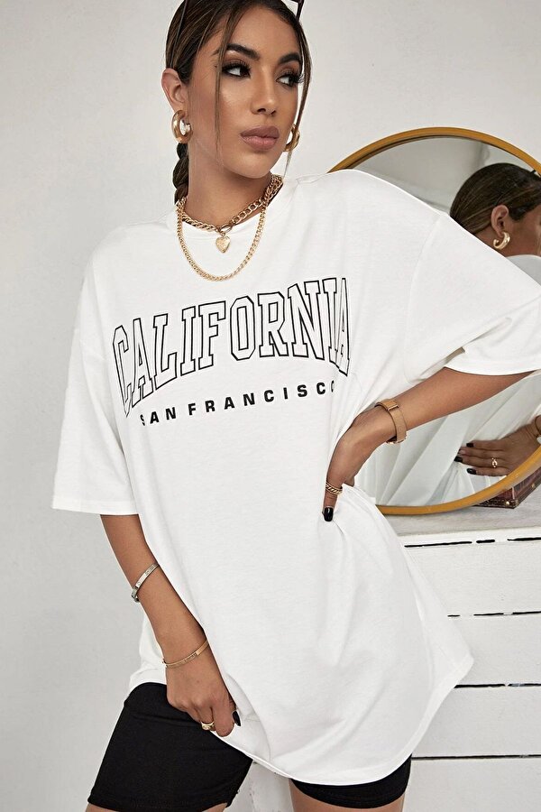 Unisex California Baskılı Tasarım Tshirt - FLO 3 Al 1 Öde