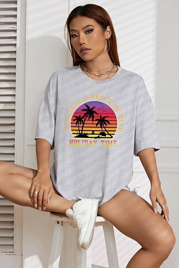 Unisex Holiday Time Tasarım Tshirt - FLO 3 Al 1 Öde