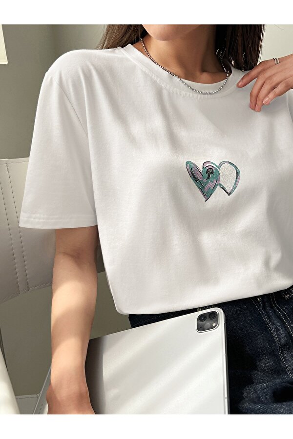 Kalp Baskılı Tasarım Tshirt - 3 Al 1 Öde
