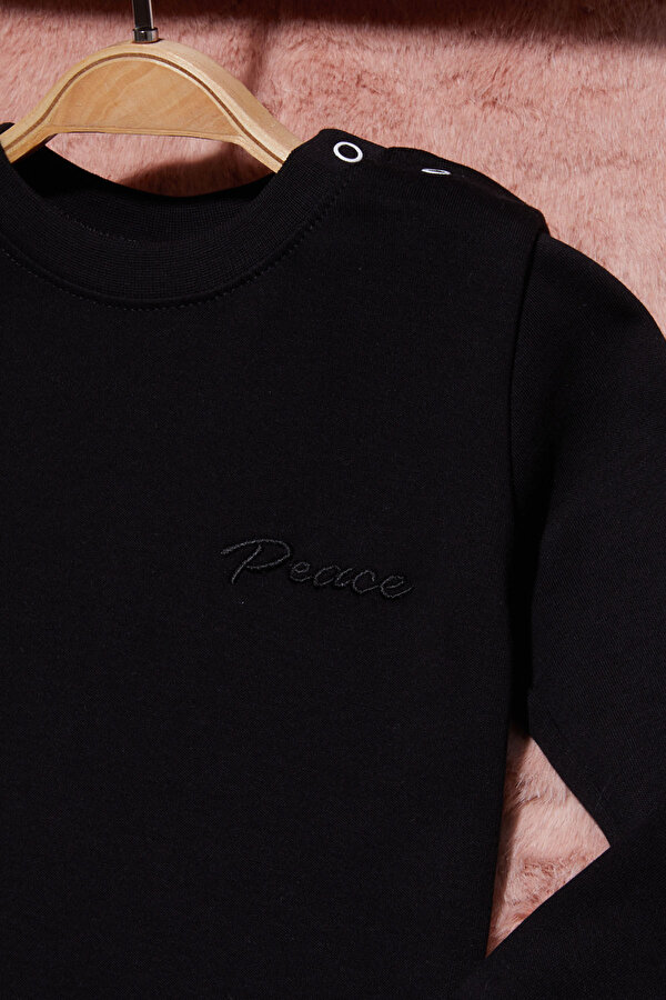 Siyah Yazı Nakışlı Kız Çocuk Çıtçıtlı Sweatshirt 16420