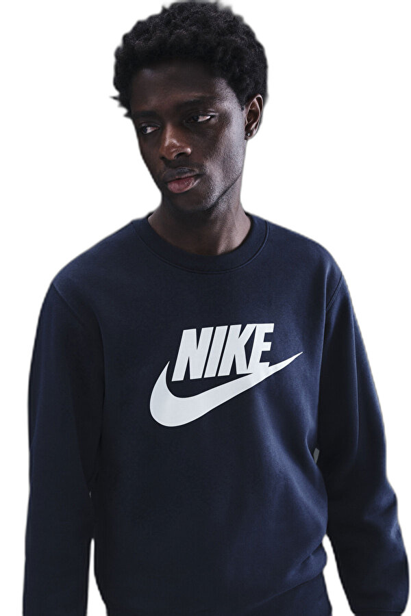 M NK CLUB BB GFX CREW NAVY BLUE Man 063