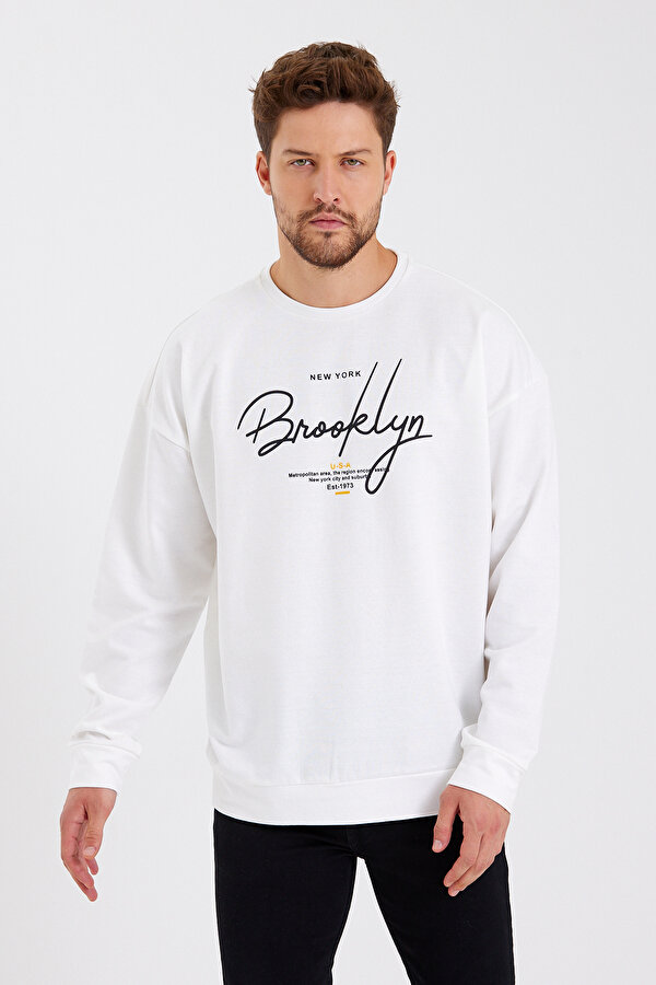 Erkek Bisiklet Yaka Regular Fit  El Yazılı Brooklyn İnce Sweatshirt SPR23SW331
