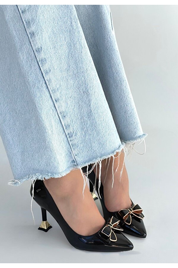 Siyah Rugan Kadın Topuklu Ayakkabı